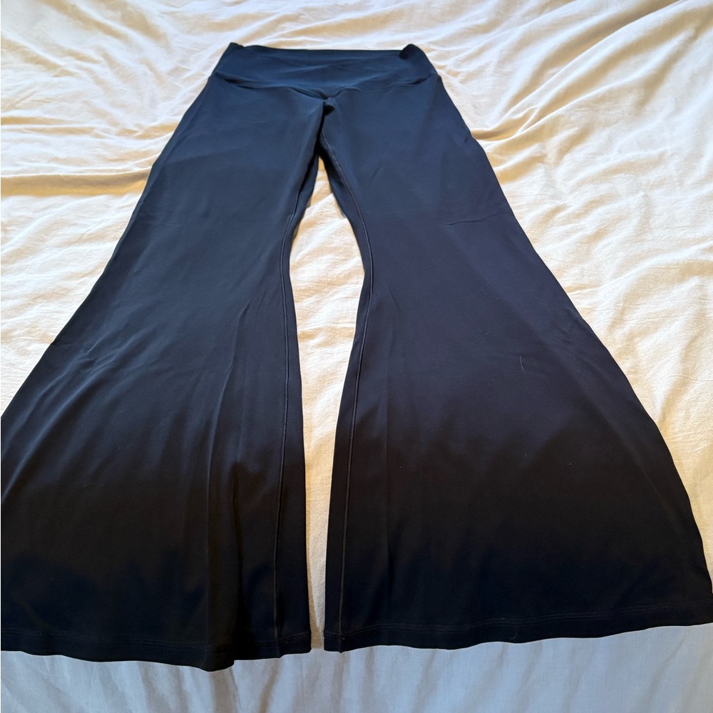 Aerie Offline Crossover Flare Leggings